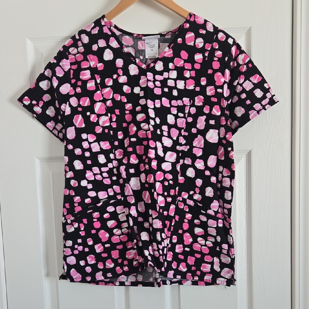 Scrubstar Black Top with Pink and White Pattern